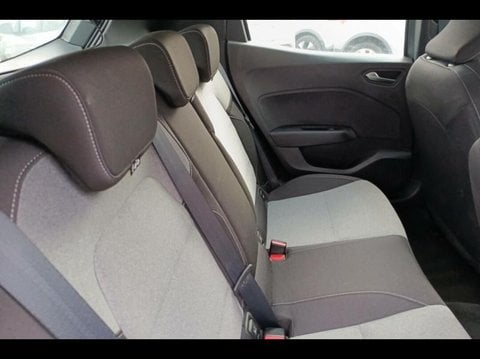 Voitures D'occasion À Nîmes | Renault Clio 1.6 E-Tech 145Ch Full Hybrid Evolution - 25