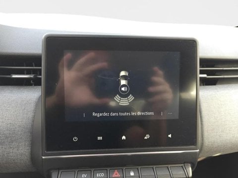 Voitures D'occasion À Nîmes | Renault Clio 1.6 E-Tech 145Ch Full Hybrid Evolution - 24