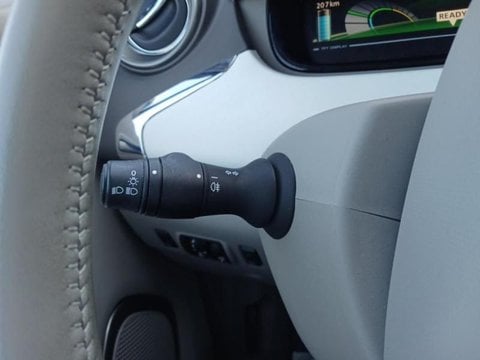 Voitures D'occasion À Nîmes | Renault Zoe Zen Charge Normale R90 Achat Intégral My19