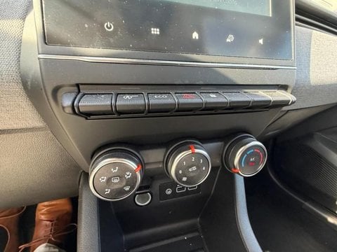 Voitures D'occasion À Nîmes | Renault Clio 1.5 Dci 100Ch Evolution - 25