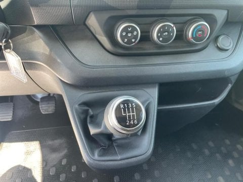Voitures D'occasion À Nîmes | Renault Trafic Combi Grand 2.0 Blue Dci 150Ch Evolution -24B
