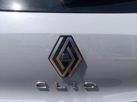 Voitures D'occasion À Nîmes | Renault Clio 1.0 Tce 90Ch Techno - 24