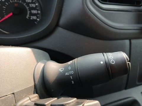 Voitures D'occasion À Nîmes | Renault Master Fg F3500 L2H2 2.3 Blue Dci 135Ch Confort Euro6E