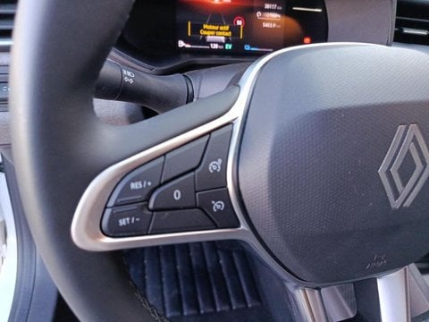 Voitures D'occasion À Nîmes | Renault Clio 1.6 E-Tech 145Ch Full Hybrid Evolution - 25