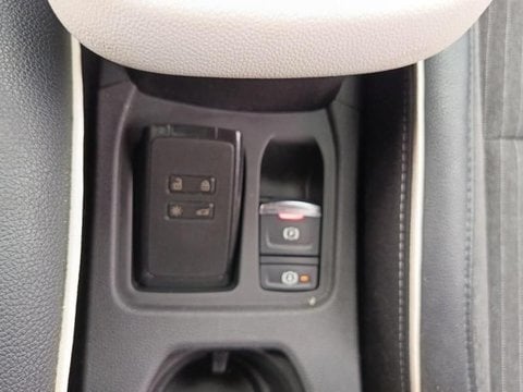 Voitures D'occasion À Nîmes | Renault Clio 1.3 Tce 140Ch Intens -21N