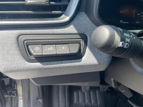 Voitures D'occasion À Nîmes | Renault Clio 1.5 Dci 100Ch Evolution - 25
