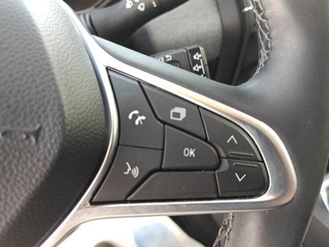 Voitures D'occasion À Nîmes | Renault Clio 1.6 E-Tech 145Ch Full Hybrid Evolution - 24