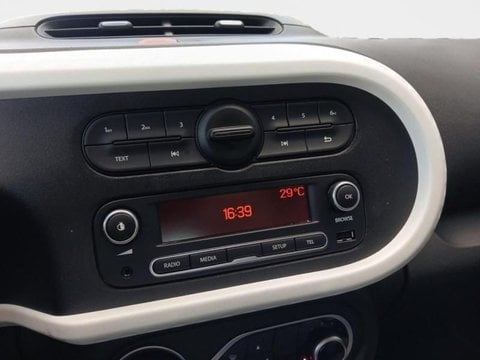 Voitures D'occasion À Nîmes | Renault Twingo E-Tech Electric Authentic R80 Achat Intégral