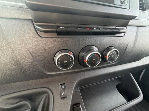 Voitures D'occasion À Nîmes | Renault Master Fg F3500 L3H2 2.3 Blue Dci 135Ch Confort Euro6E