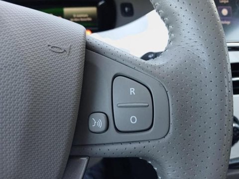 Voitures D'occasion À Nîmes | Renault Zoe Zen Charge Normale R90 Achat Intégral My19
