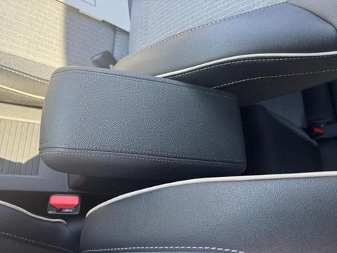 Voitures D'occasion À Nîmes | Renault Clio 1.0 Tce 90Ch Techno - 24