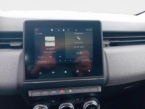 Voitures D'occasion À Nîmes | Renault Clio 1.6 E-Tech 145Ch Full Hybrid Evolution