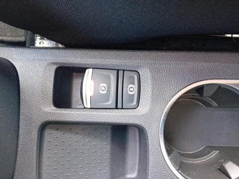 Voitures D'occasion À Nîmes | Renault Captur 1.5 Blue Dci 115Ch Intens Edc