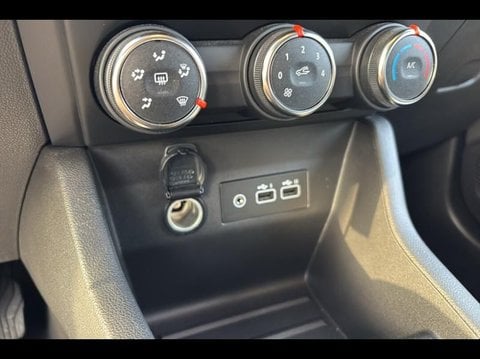 Voitures D'occasion À Nîmes | Renault Clio 1.5 Dci 100Ch Evolution - 25