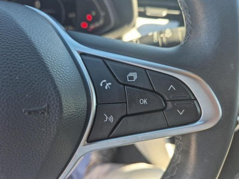 Voitures D'occasion À Nîmes | Renault Clio 1.6 E-Tech Hybride 140Ch Intens -21N