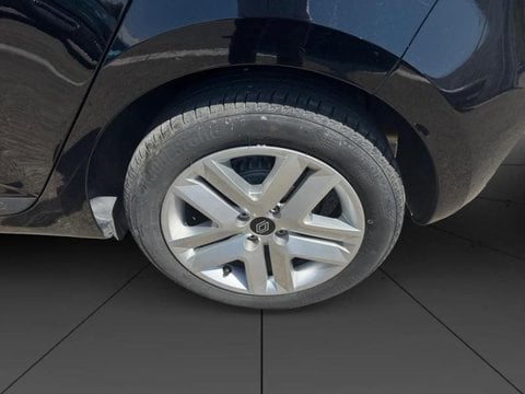 Voitures D'occasion À Nîmes | Renault Clio 1.5 Dci 100Ch Evolution - 25