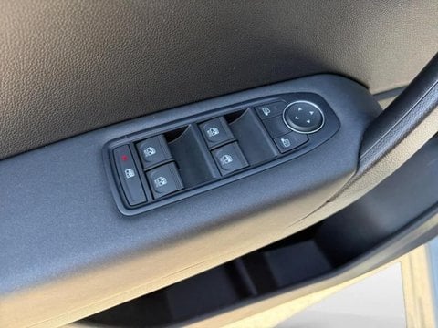 Voitures D'occasion À Nîmes | Renault Captur 1.6 E-Tech Hybride 145Ch Evolution