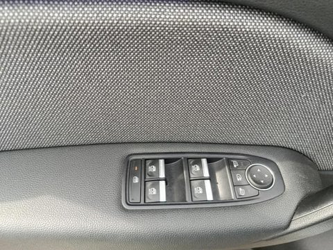 Voitures D'occasion À Nîmes | Renault Captur 1.6 E-Tech Full Hybrid 145Ch Techno