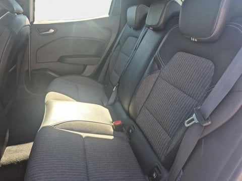 Voitures D'occasion À Nîmes | Renault Clio 1.6 E-Tech Hybride 140Ch Intens -21N