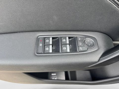 Voitures D'occasion À Nîmes | Renault Captur 1.6 E-Tech Full Hybrid 145Ch Techno