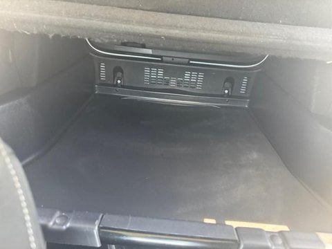 Voitures D'occasion À Nîmes | Renault Clio Réversible Clio Réversible 1.5 Blue Dci 100Ch Evol...