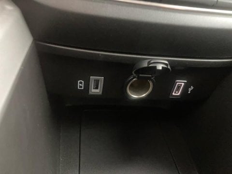 Voitures D'occasion À Nîmes | Jeep Avenger 1.2 Turbo T3 110Ch Mhev Longitude Bvr6 Ehybrid