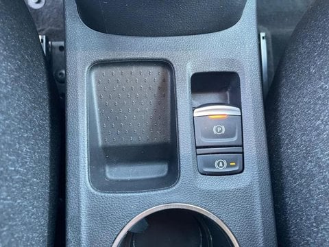 Voitures D'occasion À Nîmes | Renault Captur 1.0 Tce 90Ch Techno
