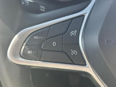Voitures D'occasion À Nîmes | Renault Clio Réversible Clio Réversible 1.5 Blue Dci 100Ch Evol...