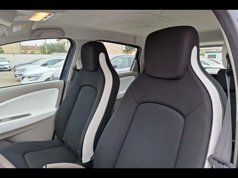Voitures D'occasion À Nîmes | Renault Zoe Life Charge Normale R90 My19