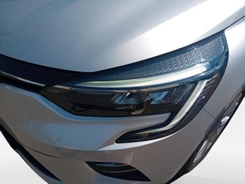 Voitures D'occasion À Nîmes | Renault Clio 1.6 E-Tech Hybride 145Ch Evolution