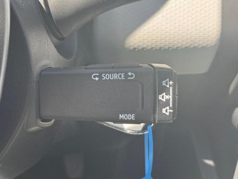 Voitures D'occasion À Nîmes | Renault Clio Réversible Clio Réversible 1.5 Blue Dci 100Ch Evol...