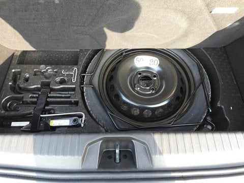 Voitures D'occasion À Nîmes | Renault Clio 1.6 E-Tech 145Ch Full Hybrid Evolution - 24