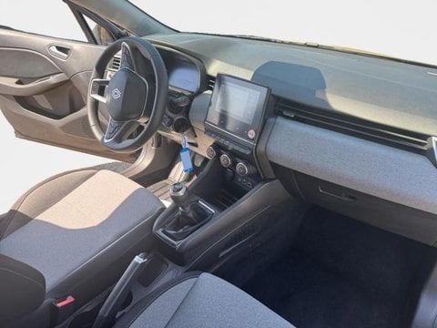 Voitures D'occasion À Nîmes | Renault Clio 1.5 Dci 100Ch Evolution - 25