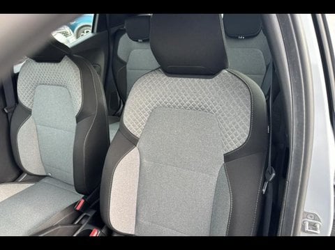 Voitures D'occasion À Nîmes | Renault Clio 1.6 E-Tech 145Ch Full Hybrid Evolution