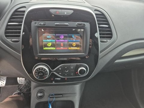Voitures D'occasion À Nîmes | Renault Captur 1.3 Tce 130Ch Fap Intens