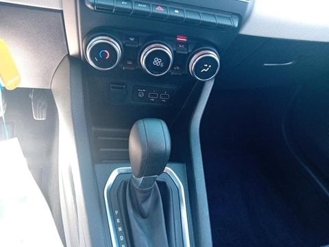 Voitures D'occasion À Nîmes | Renault Clio 1.6 E-Tech Hybride 145Ch Evolution