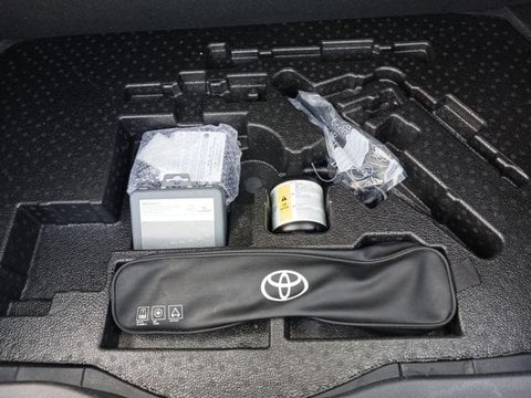 Voitures D'occasion À Nîmes | Toyota C-Hr 122H Edition 2Wd E-Cvt My22