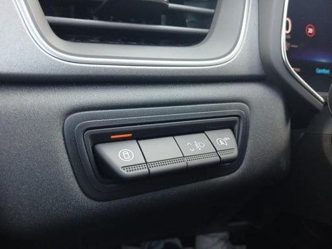 Voitures D'occasion À Nîmes | Renault Captur 1.2 Tce 115Ch Techno - 26