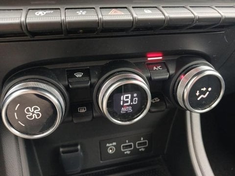 Voitures D'occasion À Nîmes | Renault Captur 1.3 Tce Mild Hybrid 140Ch Techno Fast Track