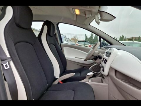 Voitures D'occasion À Nîmes | Renault Zoe Life Charge Normale R90 My19