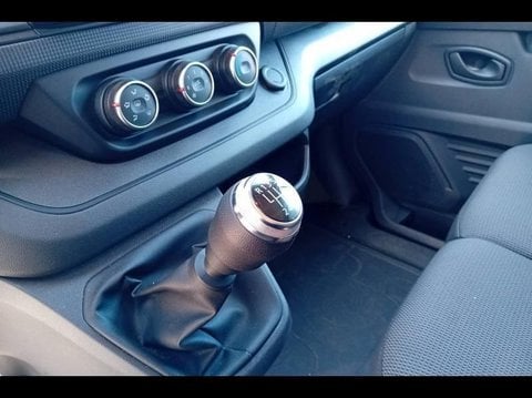 Voitures D'occasion À Nîmes | Renault Trafic Combi L1 2.0 Blue Dci 150Ch S&S Zen 8 Places E6E