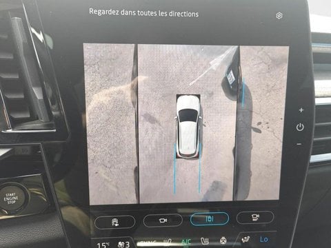 Voitures D'occasion À Nîmes | Renault Austral 1.2 E-Tech Full Hybrid 200Ch Iconic Esprit Alpine