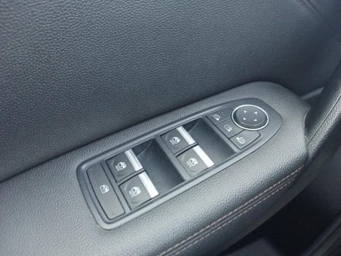Voitures D'occasion À Nîmes | Renault Captur 1.5 Blue Dci 115Ch Initiale Paris Edc