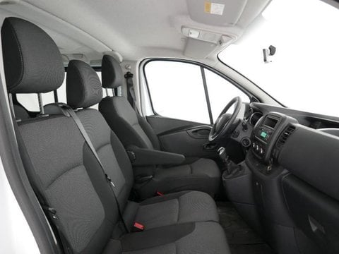 Voitures D'occasion À Lunel | Renault Trafic Combi L1 2.0 Dci 120Ch S&S Zen 8 Places 6Cv