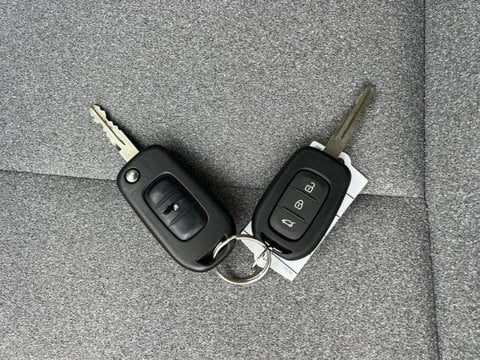 Voitures D'occasion À Orange | Renault Clio 1.5 Blue Dci 100Ch Evolution - 24