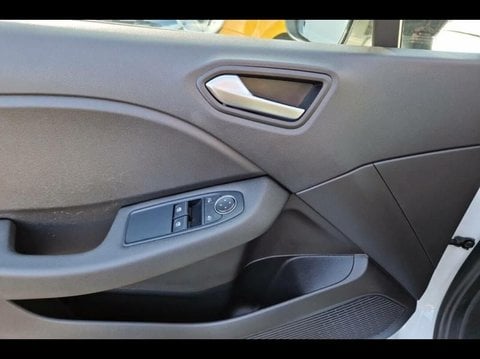 Voitures D'occasion À Orange | Renault Clio 1.6 E-Tech Hybride 145Ch Equilibre