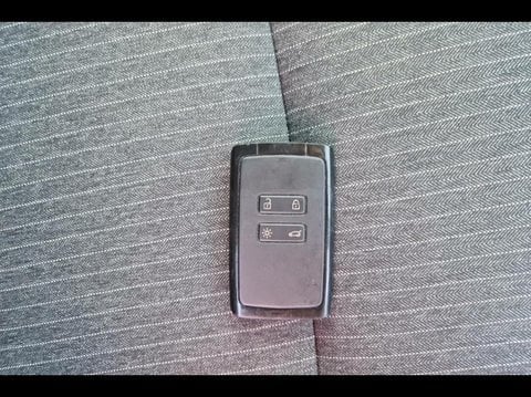 Voitures D'occasion À Orange | Renault Clio 1.6 E-Tech Hybride 145Ch Techno