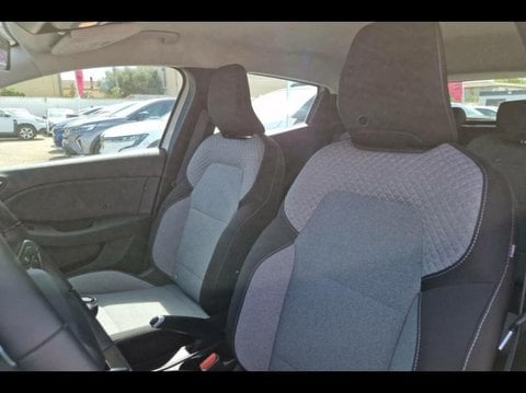 Voitures D'occasion À Orange | Renault Clio 1.5 Dci 100Ch Evolution - 25