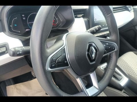 Voitures D'occasion À Orange | Renault Clio 1.6 E-Tech Hybride 145Ch Evolution