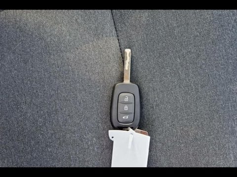 Voitures D'occasion À Orange | Renault Clio 1.5 Blue Dci 100Ch Business 21N